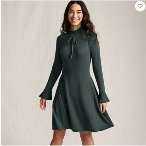NWOT Lands' End Forest Green Long Sleeve Dress